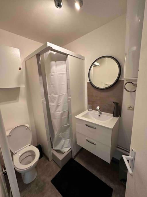 Apartment Centre